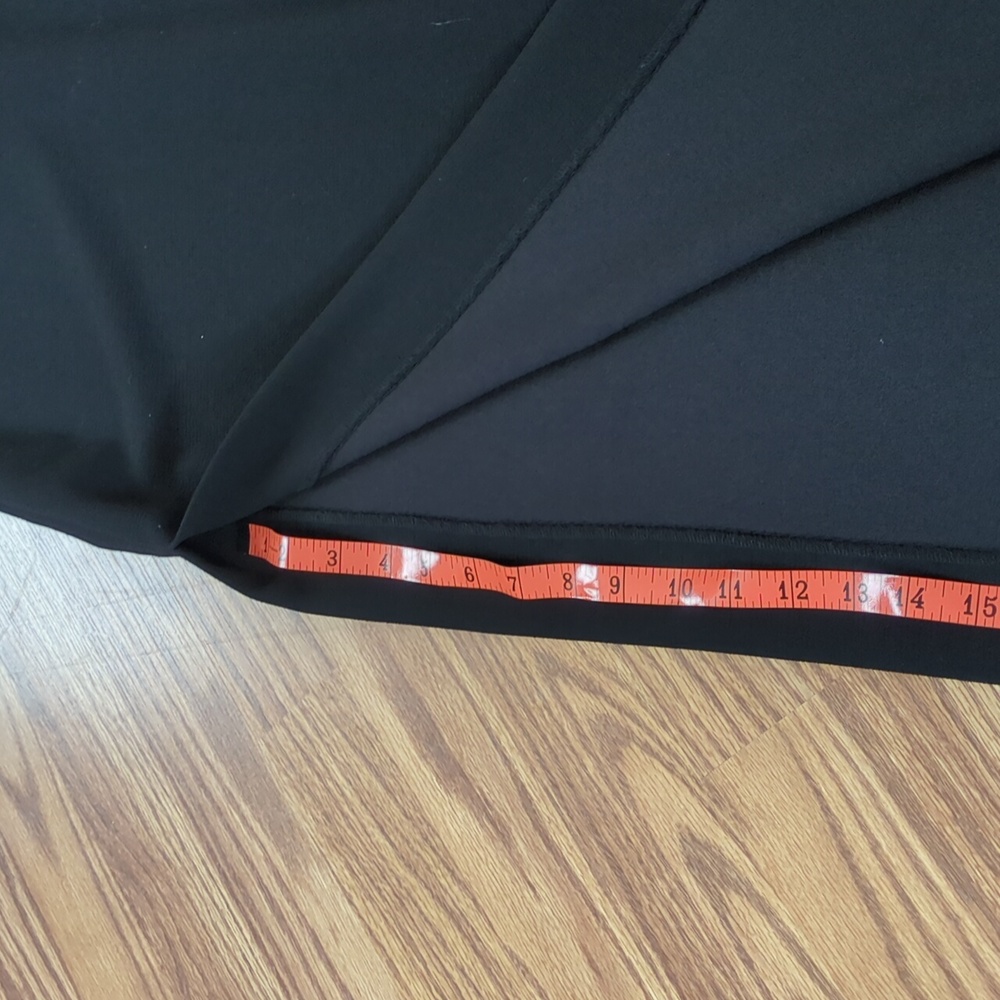 BCBG Black Plunge Neck Sleeveless Cocktail Gown - Picture 11 of 12